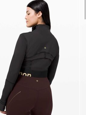 Lululemon Define Jacket Cropped Gold 🦄🦄